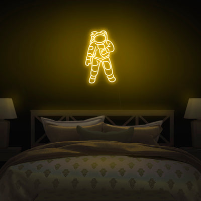 'Astronaut' Neon Sign - Nuwave Neon